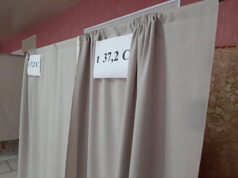 G7