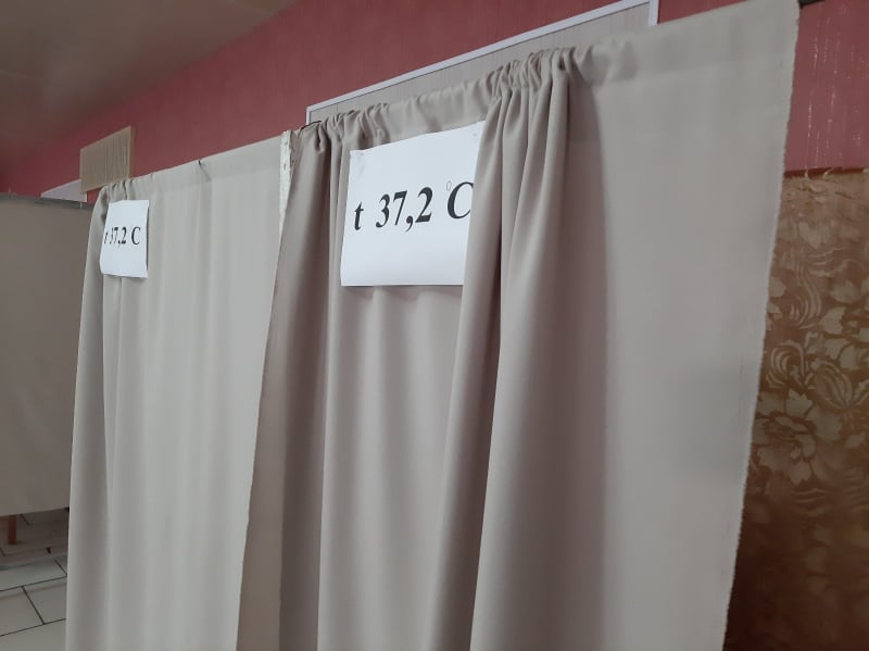 G7