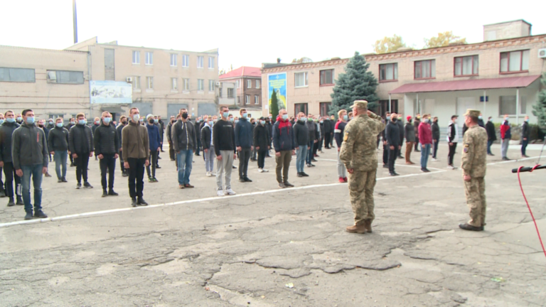 Осінній призов стартував. Скільки новобранців на Дніпропетровщині