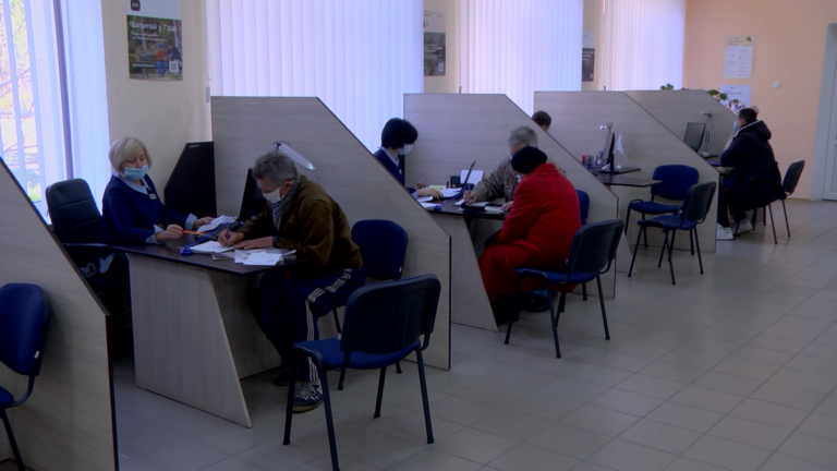 У Кам’янському осучаснюють ЦНАПи