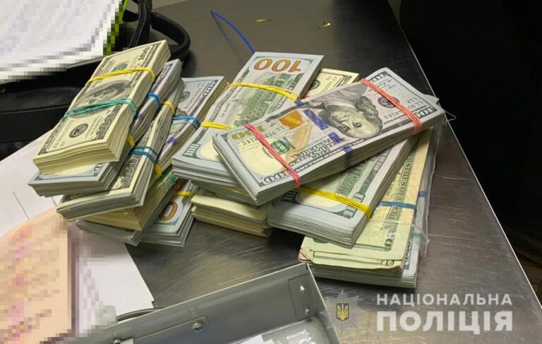 Поліція викрила банду, що тероризувала бізнесменів