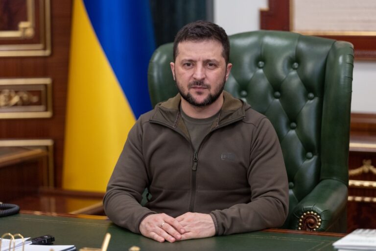 my-povynni-borotysya-nam-ne-mozhna-vypalyuvaty-emocziyi-shhob-ne-peregority-zvernennya-prezydenta-ukrayiny