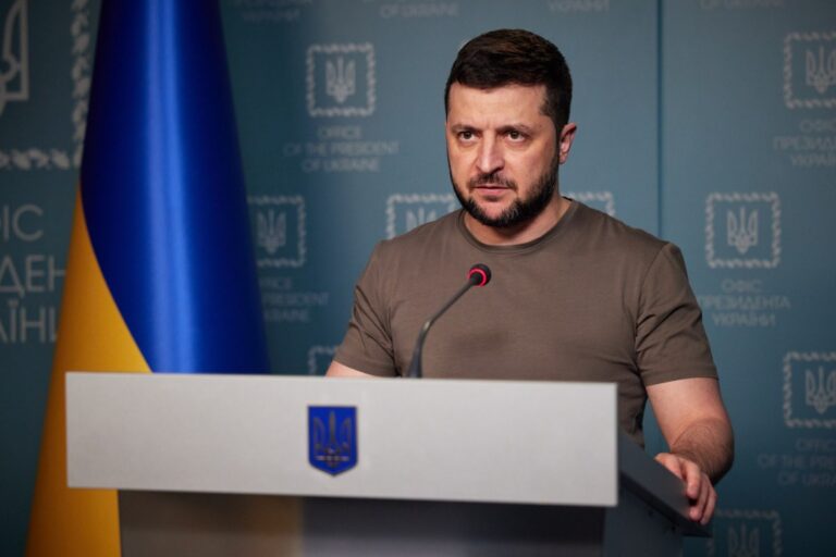 sygnaly-z-peregovoriv-mozhna-nazvaty-pozytyvnymy-ale-vony-ne-zaglushayut-rozryviv-rosijskyh-snaryadiv-zvernennya-prezydenta-ukrayiny
