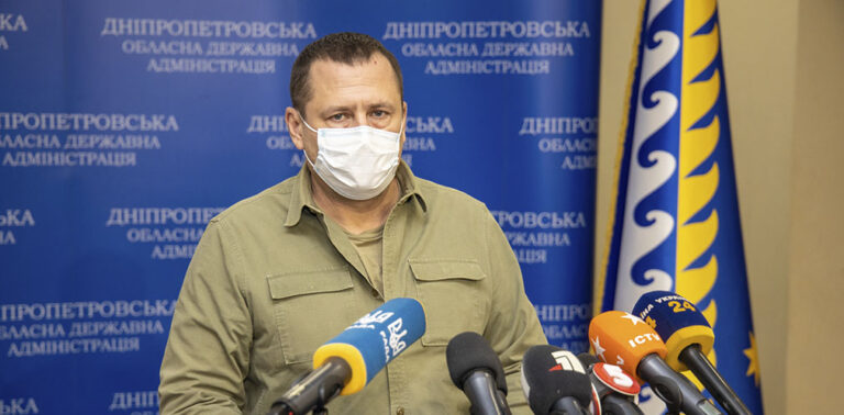 zlo-ozbroyene-raketamy-bombamy-j-artyleriyeyu-treba-zupynyty-negajno-zvernennya-prezydenta-ukrayiny