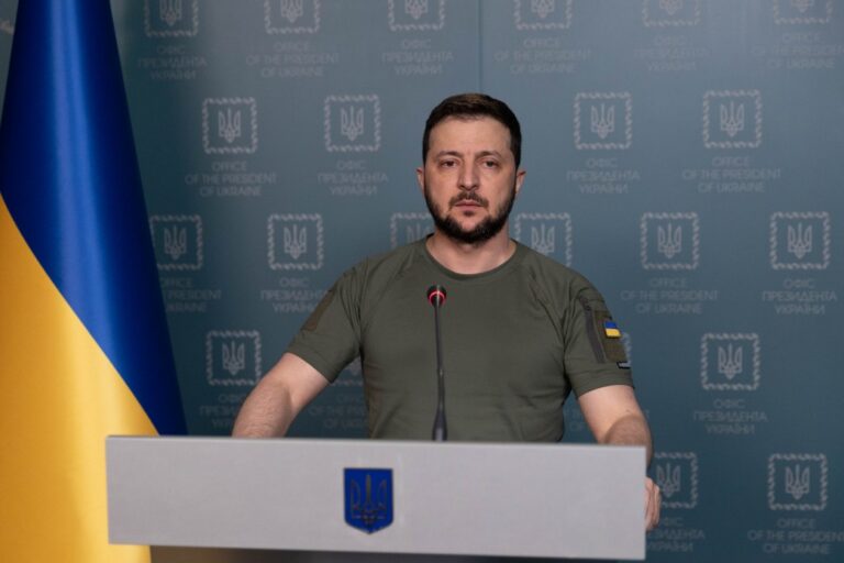 vilnyj-svit-maye-pravo-na-samozahyst-i-same-tomu-bude-dopomagaty-ukrayini-shhe-bilshe-zvernennya-prezydenta-volodymyra-zelenskogo