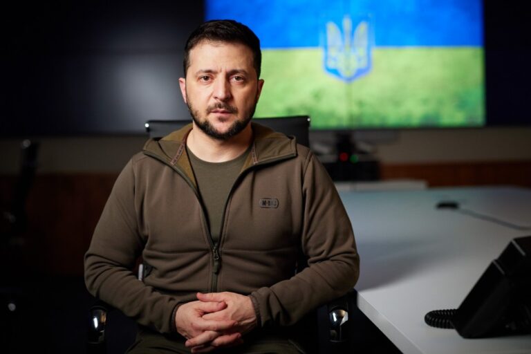 yakshho-nashi-partnery-mayut-potribnu-ukrayini-zbroyu-to-yihnij-obov-yazok-dopomogty-zahystyty-svobodu-j-zhyttya-lyudej-zvernennya-prezydenta-volodymyra-zelenskogo