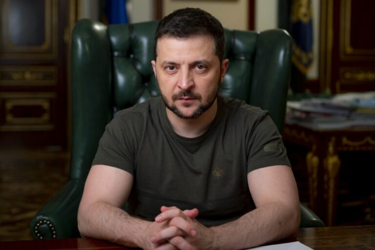 ti-hto-radyt-ukrayini-viddaty-rosiyi-terytoriyi-ne-hochut-bachyty-zvychajnyh-ukrayincziv-yaki-tam-zhyvut-zvernennya-prezydenta-volodymyra-zelenskogo