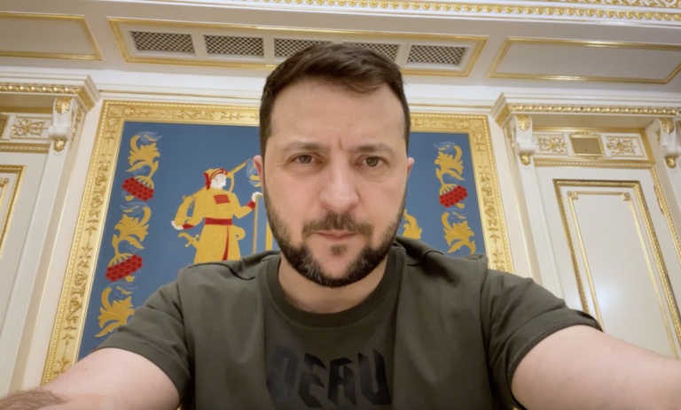 my-vzhe-pochaly-praczyuvaty-nad-novymy-sankczijnymy-paketamy-proty-rosiyi-vona-zaplatyt-povnu-czinu-za-znyshhennya-zhyttya-susidiv-zvernennya-prezydenta-ukrayiny