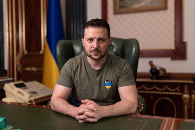 hoch-by-yak-okupanty-namagalysya-shovatysya-zsu-j-nasha-rozvidka-zabezpechat-udary-u-vidpovid-a-kozhen-rosijskyj-zlochynecz-bude-vstanovlenyj-zvernennya-prezydenta-ukrayiny