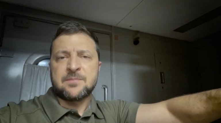 posadovczi-na-misczyah-povynni-robyty-bilshe-nizh-mozhlyvo-shhob-u-voyennyh-umovah-garantuvaty-lyudyam-normalnyj-riven-zhyttya-zvernennya-prezydenta-ukrayiny