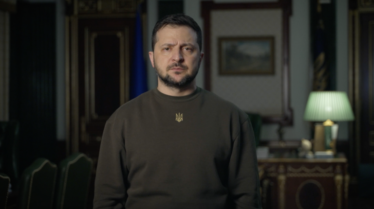 robymo-vse-shhob-posylyty-nashyh-voyiniv-na-peredovij-yaki-nadyhayut-svit-horobristyu-ta-stijkistyu-zvernennya-prezydenta-ukrayiny
