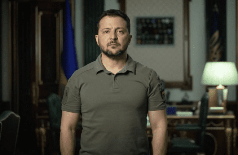 nashi-priorytety-na-najblyzhchyj-chas-dodatkovi-systemy-ppo-rakety-navchannya-j-litaky-dalekobijna-zbroya-zvernennya-prezydenta-ukrayiny