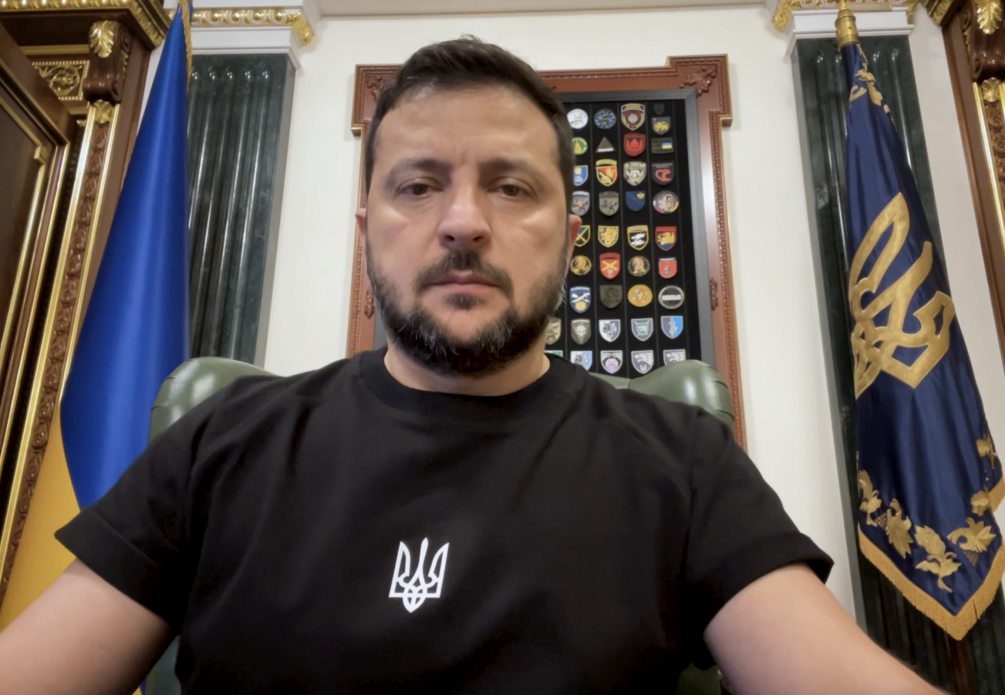 domovleno-pro-postachannya-v-ukrayinu-velykoyi-partiyi-bronovanyh-medevakiv-zvernennya-prezydenta-volodymyra-zelenskogo