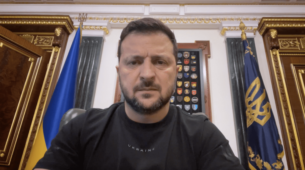 robota-v-regionah-shhodo-fizychnogo-zahystu-krytychnyh-obyektiv-i-terminovoyi-vidbudovy-maye-buty-provedena-do-zymy-zvernennya-prezydenta-ukrayiny