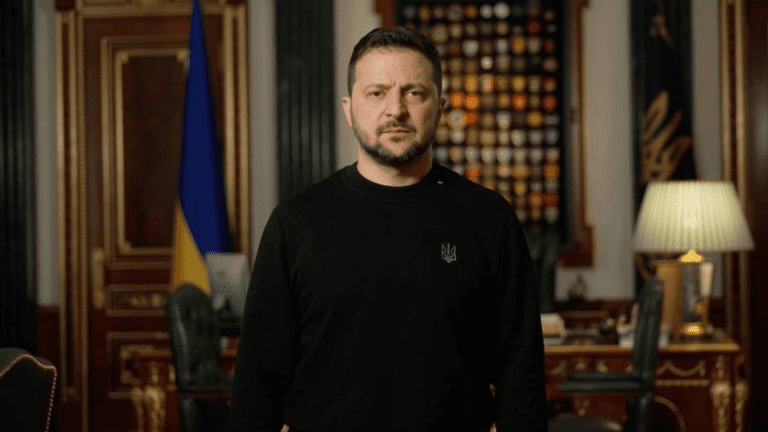 ukrayina-zavzhdy-povertayetsya-zvernennya-prezydenta-volodymyra-zelenskogo-z-nagody-pershoyi-richnyczi-zvilnennya-hersona-vid-rosijskoyi-okupacziyi