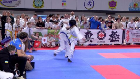 u-kam-yanskomu-projshov-vidkrytyj-turnir-z-kiokushyn-karate-do-prysvyachenyj-oleksandru-malofeyevu