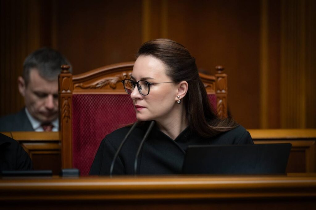 Novi Kontrakty Ta Vyshhi Vyplaty Derzhava Posylyuye Soczialni Garantiyi Dlya Vijskovyh