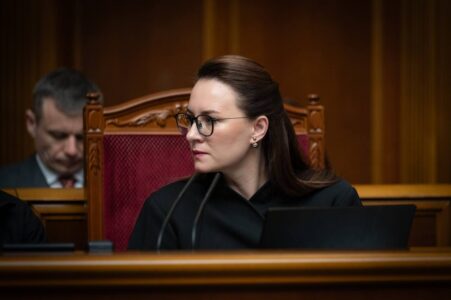 Novi Kontrakty Ta Vyshhi Vyplaty Derzhava Posylyuye Soczialni Garantiyi Dlya Vijskovyh