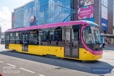 U Kam Yanskomu Rozpochalosya Masshtabne Onovlennya Tramvajnogo Parku
