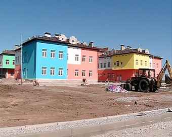 27038