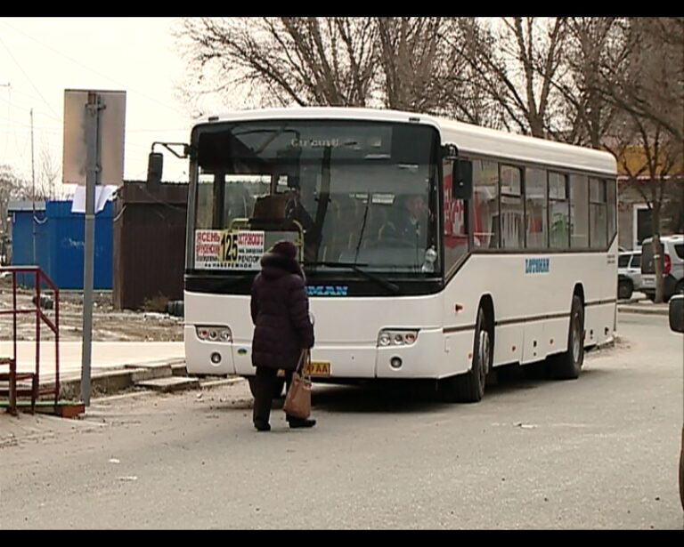 28763